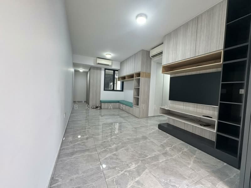 156 Canberra Drive photo 5