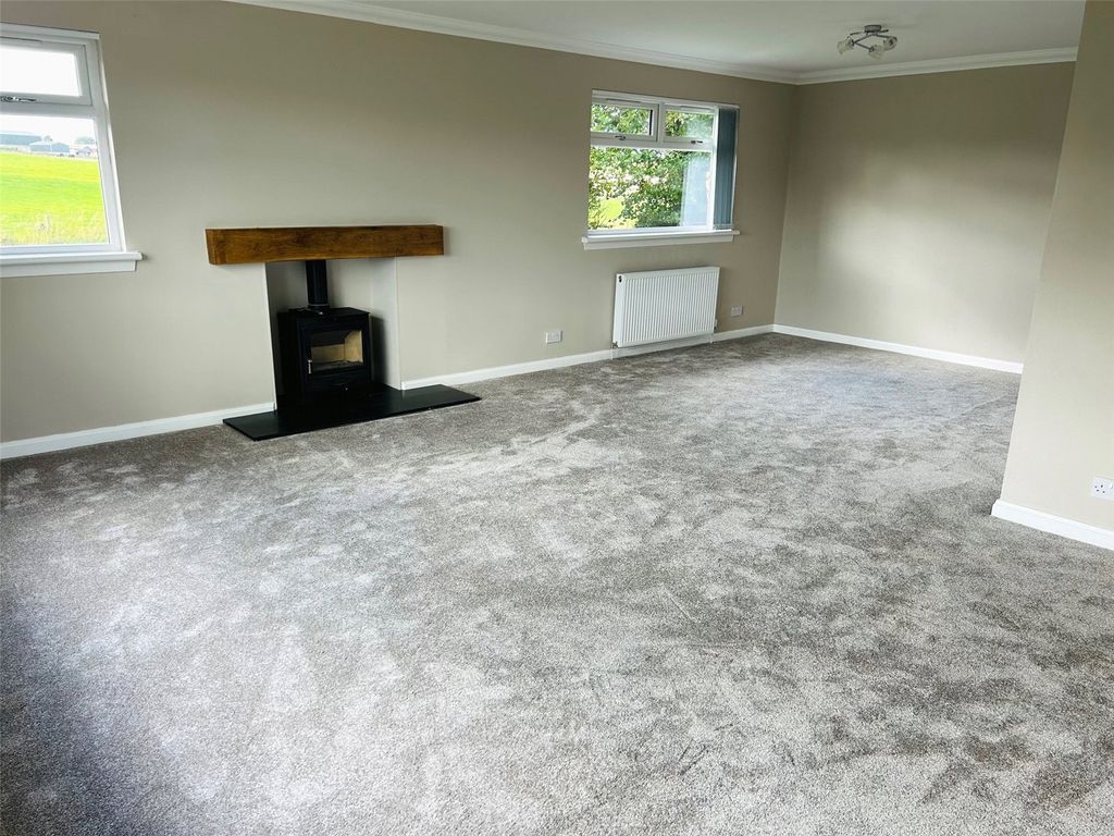 Additional image 4 of 3 bed bungalow to rentCockridge Road, Lanark, South Lanarkshire ML11