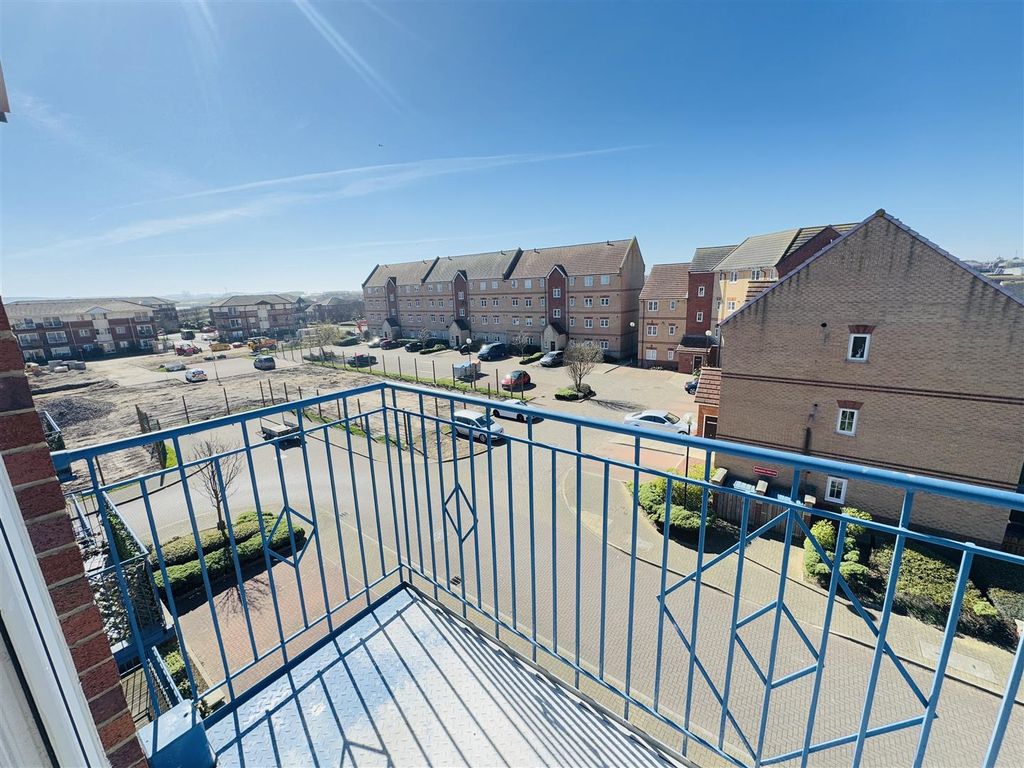 Additional image 6 of 2 bed flat to rentSandpiper House, Fleet Avenue, Hartlepool TS24