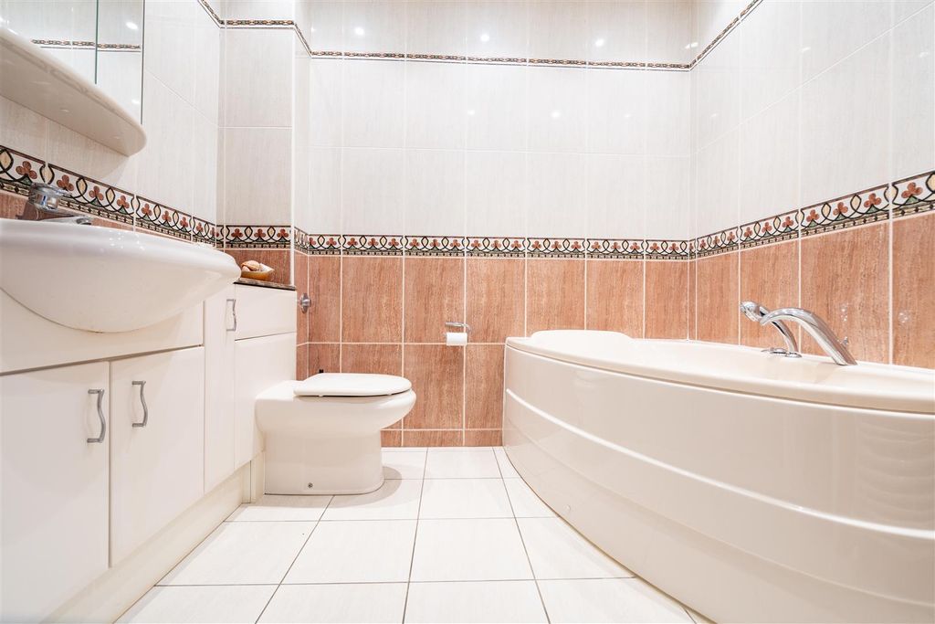 Additional image 7 of 2 bed flat to rentAdmiral Collingwood Court, Morpeth NE61