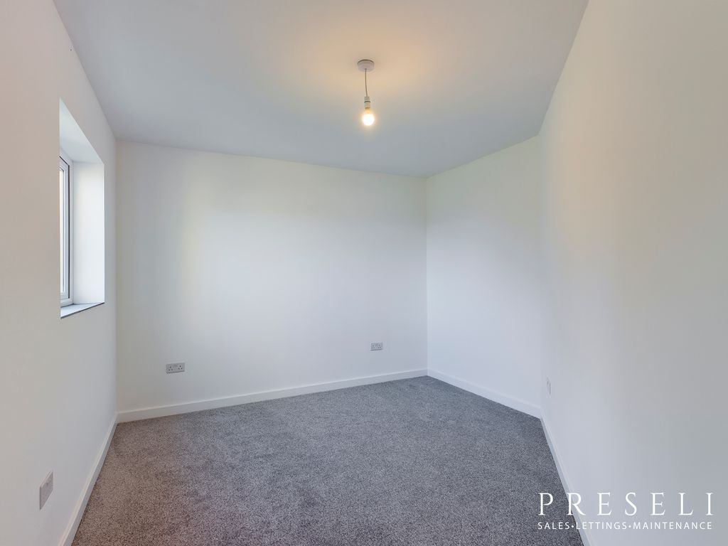 Additional image 3 of 2 bed flat to rentBroadmoor, Kilgetty SA68