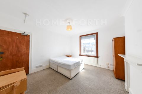 Belsize Road, South Hampstead NW6, Room to rent