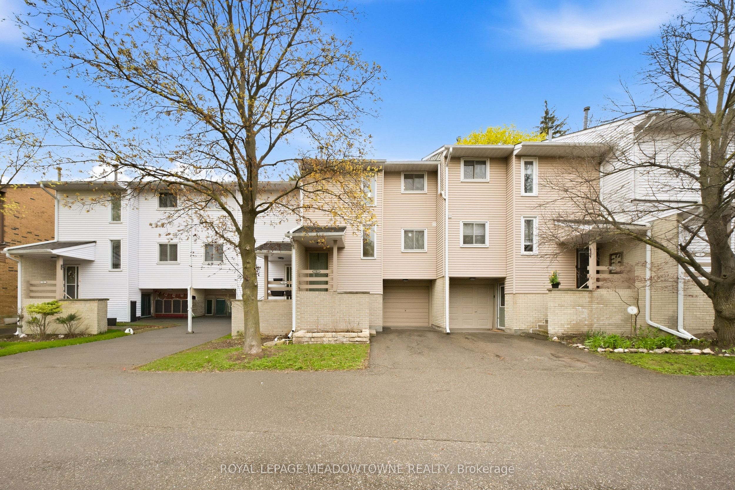 Additional image 2 of 8 Lynden Circle, Halton Hills, ON, L7G 4Y8