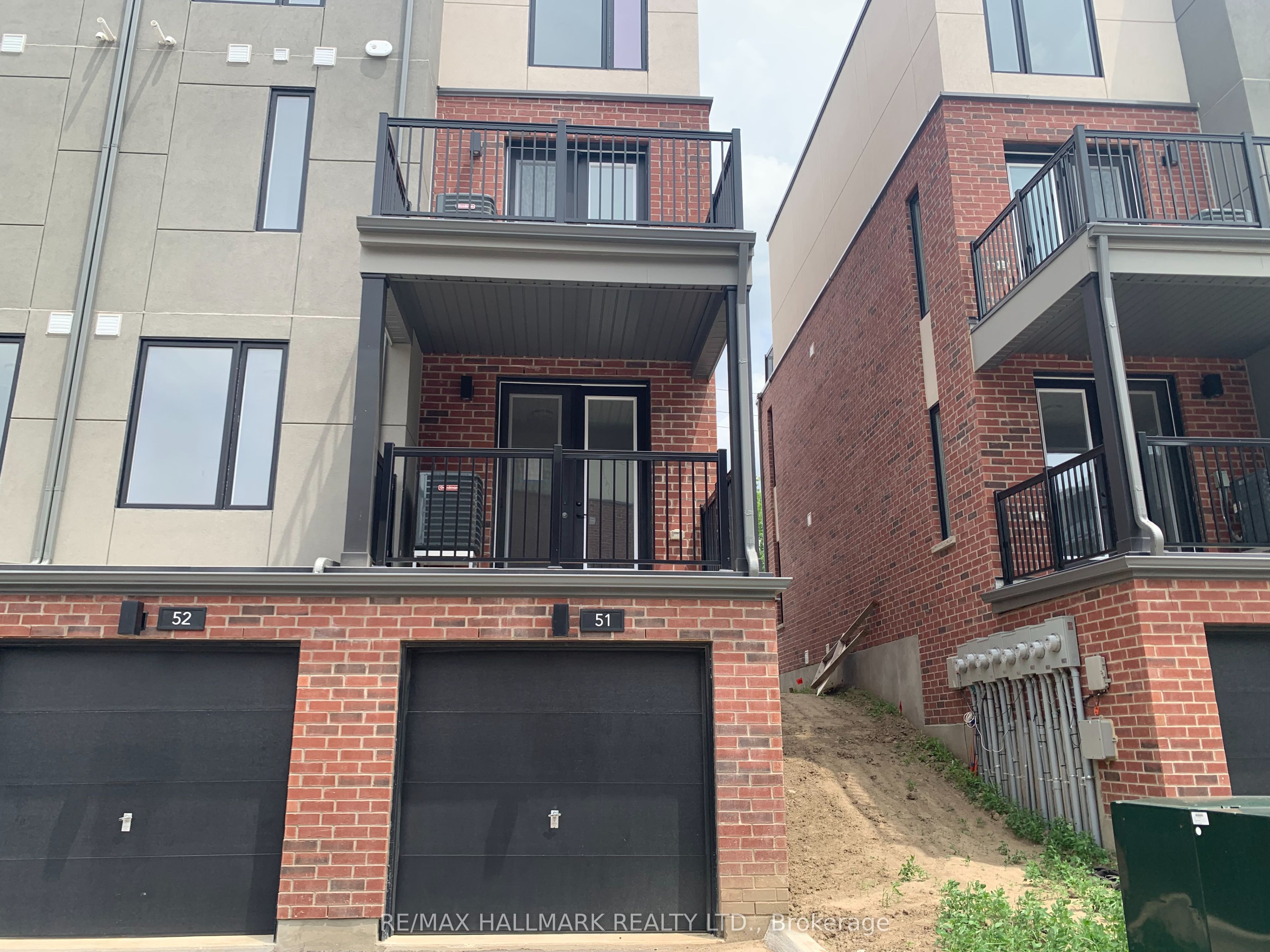 51-99 Roger Street, Waterloo, ON, N2J 0G1