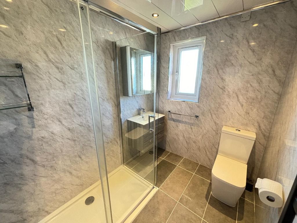 Additional image 8 of 2 bed terraced house to rentQueens Road, Elderslie, Renfrewshire PA5
