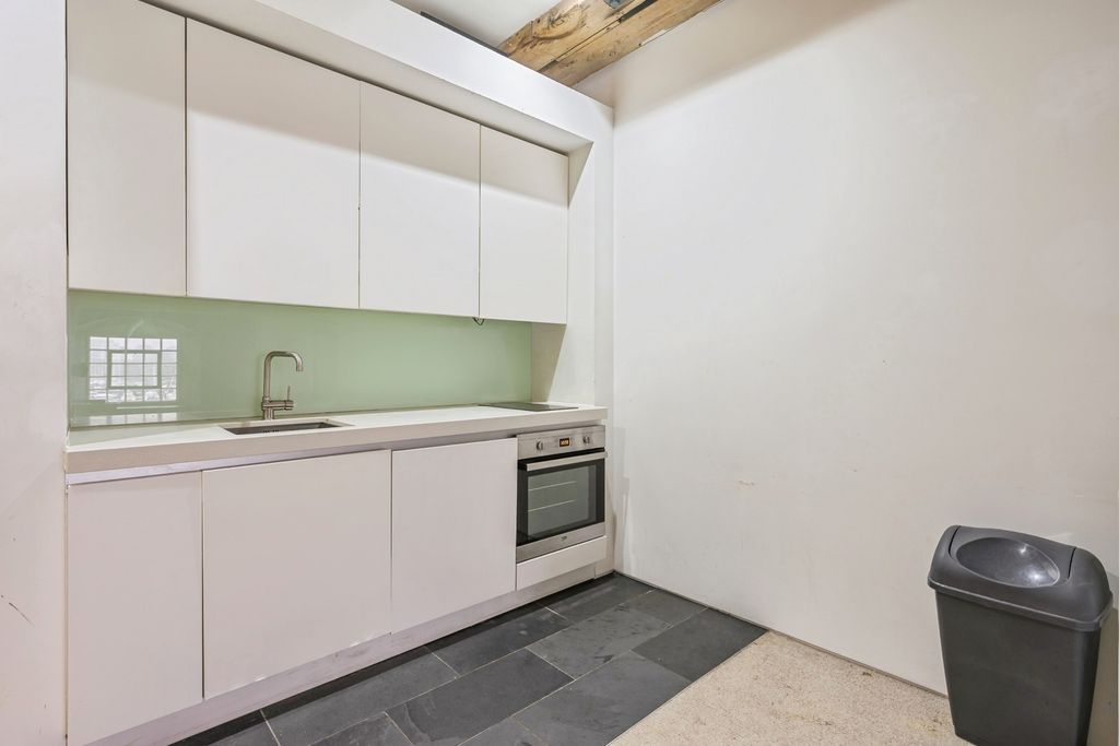 Additional image 8 of 1 bed flat for saleRoyal William Yard, Plymouth, Devon PL1