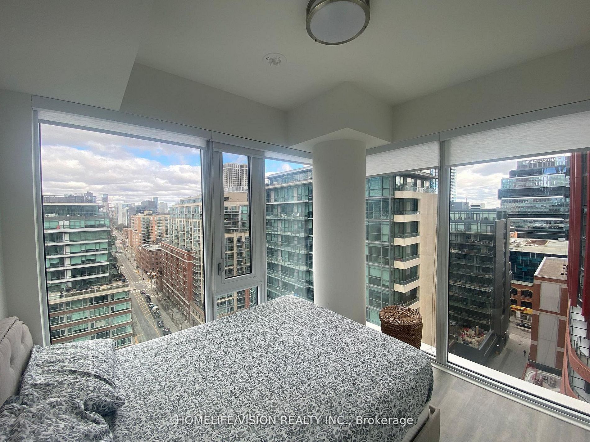 Additional image 5 of 1418-158 Front Street E, Toronto, ON, M5A 0K9