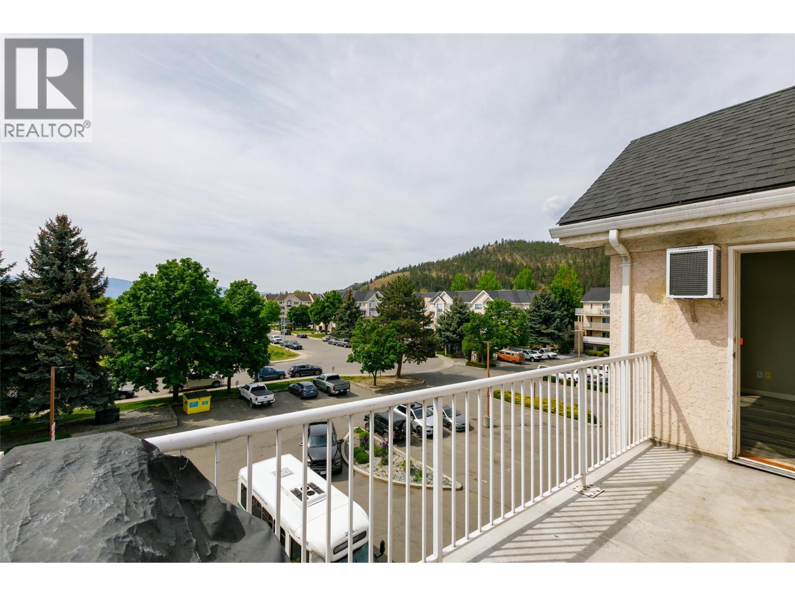 Additional image 4 of 313-400 Sutton Crescent, Kelowna, BC, V1V1Y3