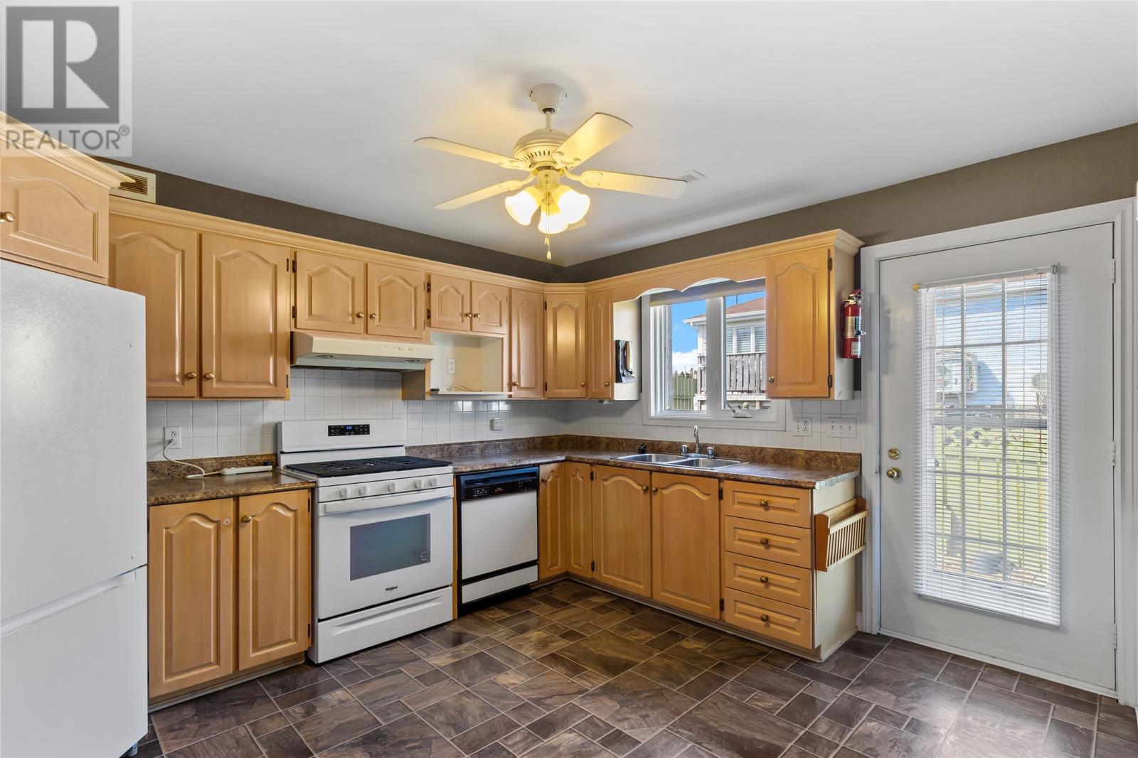 Additional image 6 of 7 Madeira Court, St. John's, NL, A1E5K8