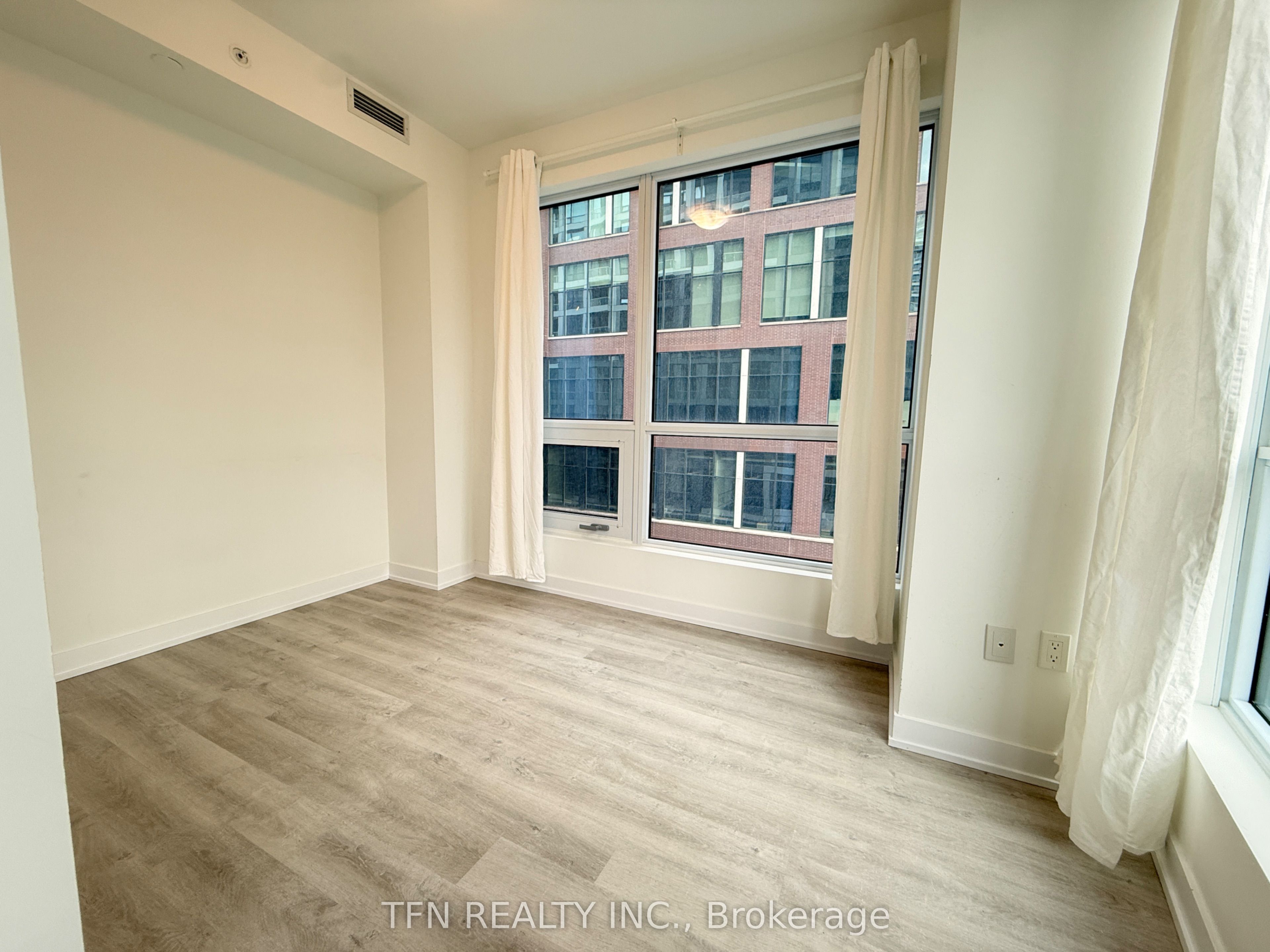 Additional image 4 of 432-15 Richardson Street, Toronto, ON, M5A 0Y5