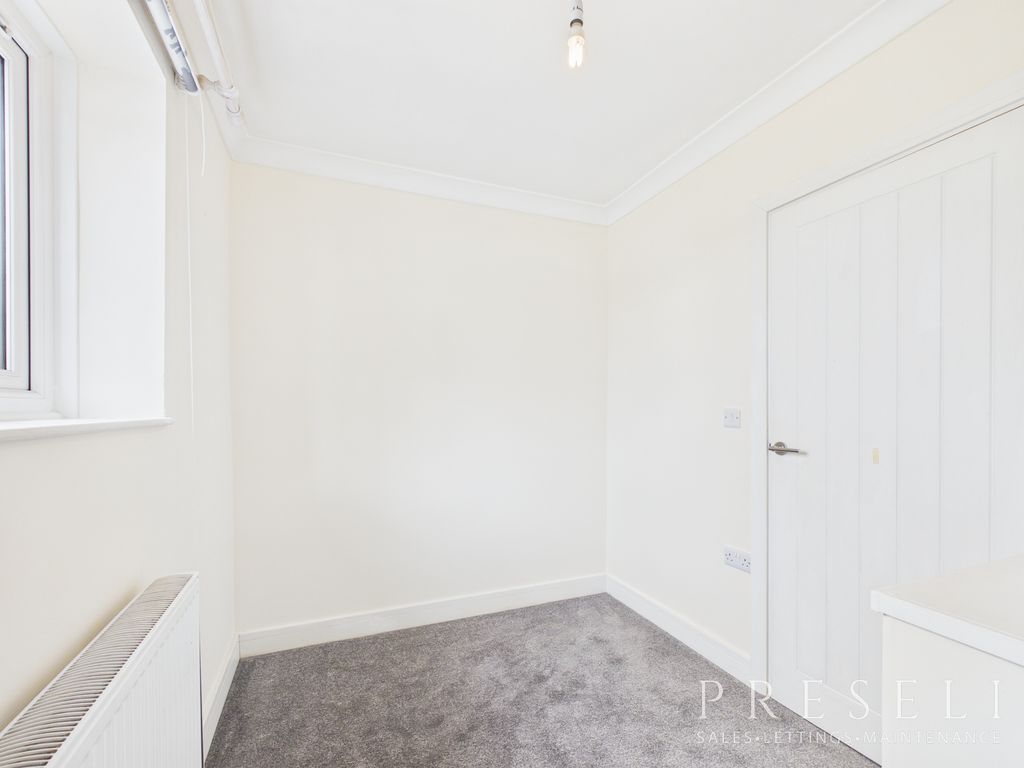 Additional image 12 of 3 bed semi-detached house to rentThe Close, Johnston, Haverfordwest, Pembrokeshire SA62