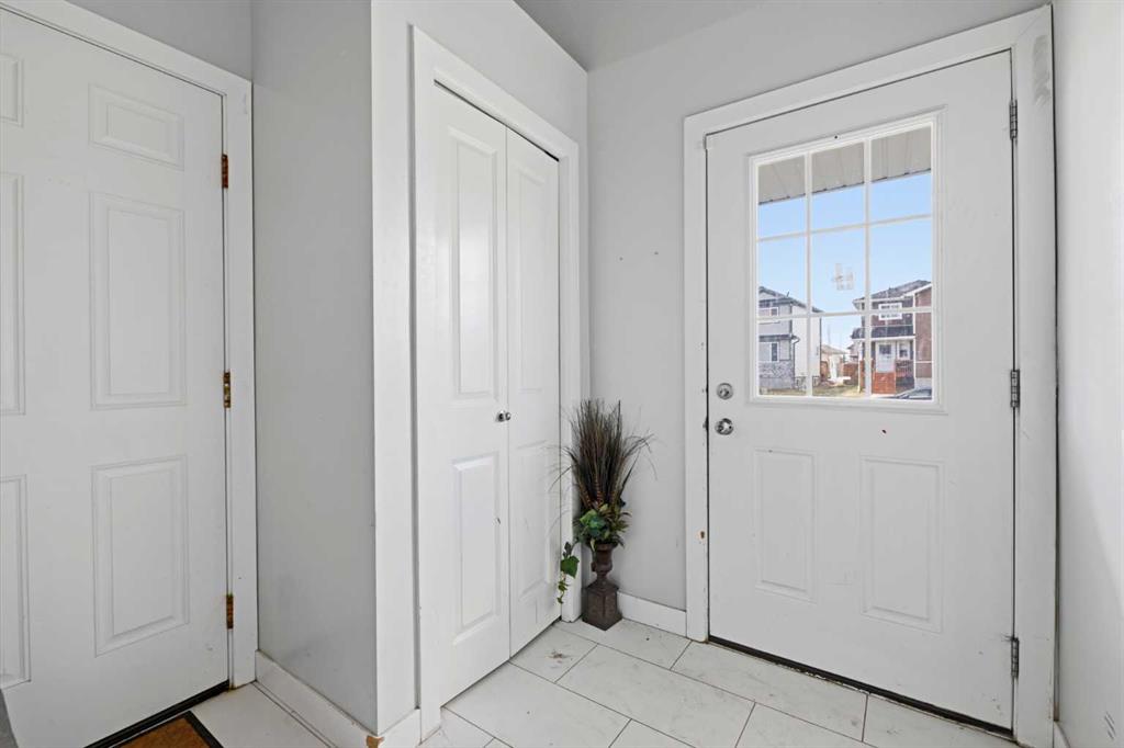 Additional image 3 of 7002 50 Avenue, Camrose, AB, T4V 5G1