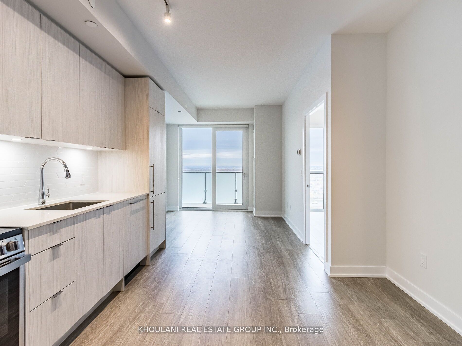 Additional image 3 of 2803-4130 Parkside Village Drive, Mississauga, ON, L5B 0L7