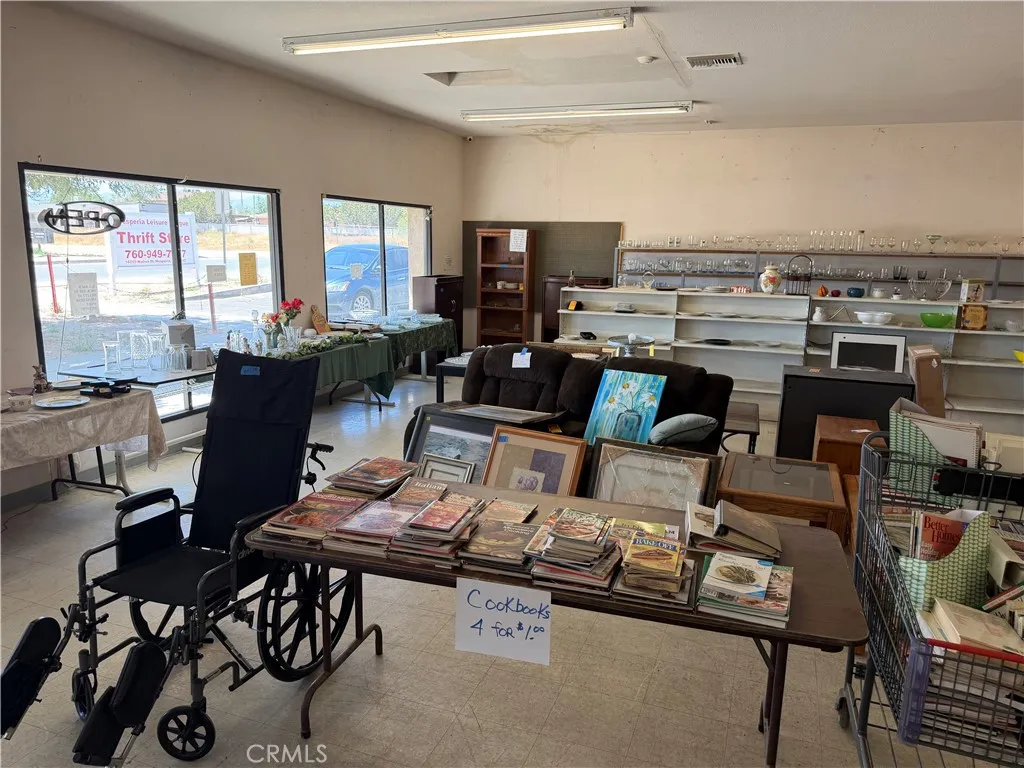 Additional image 19 of 16050 Walnut St, Hesperia, CA 92345