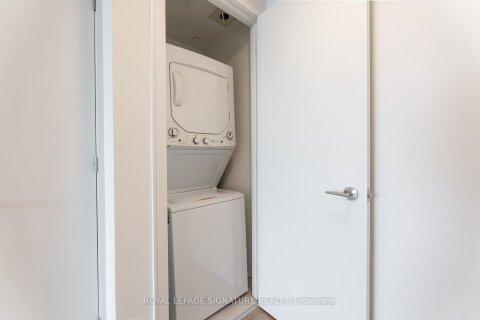 Additional image 8 of 526-86 Dundas Street, Mississauga, ON, L5A 1W4