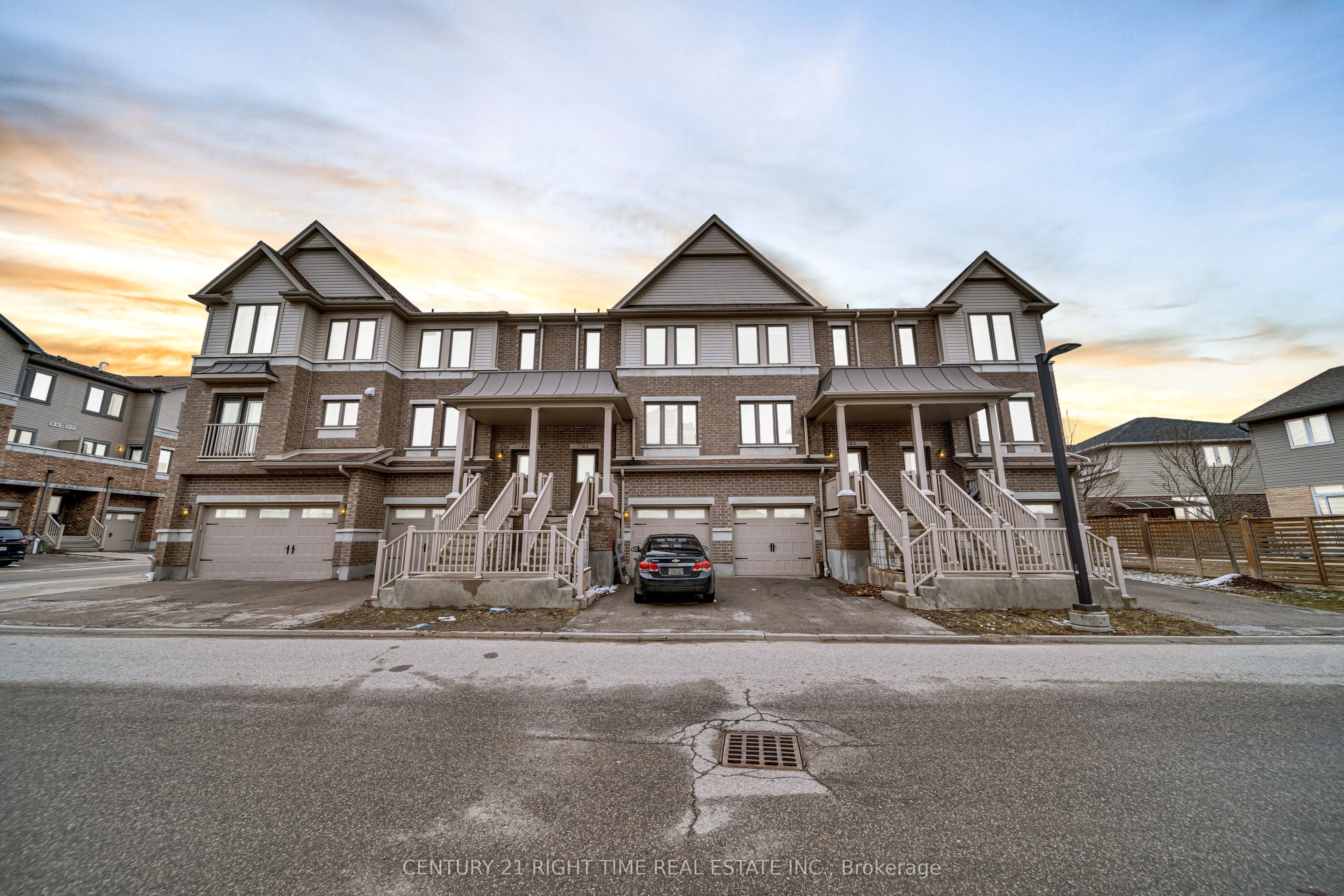 G2-70 Willowrun Drive, Kitchener, ON, N2A 0J3