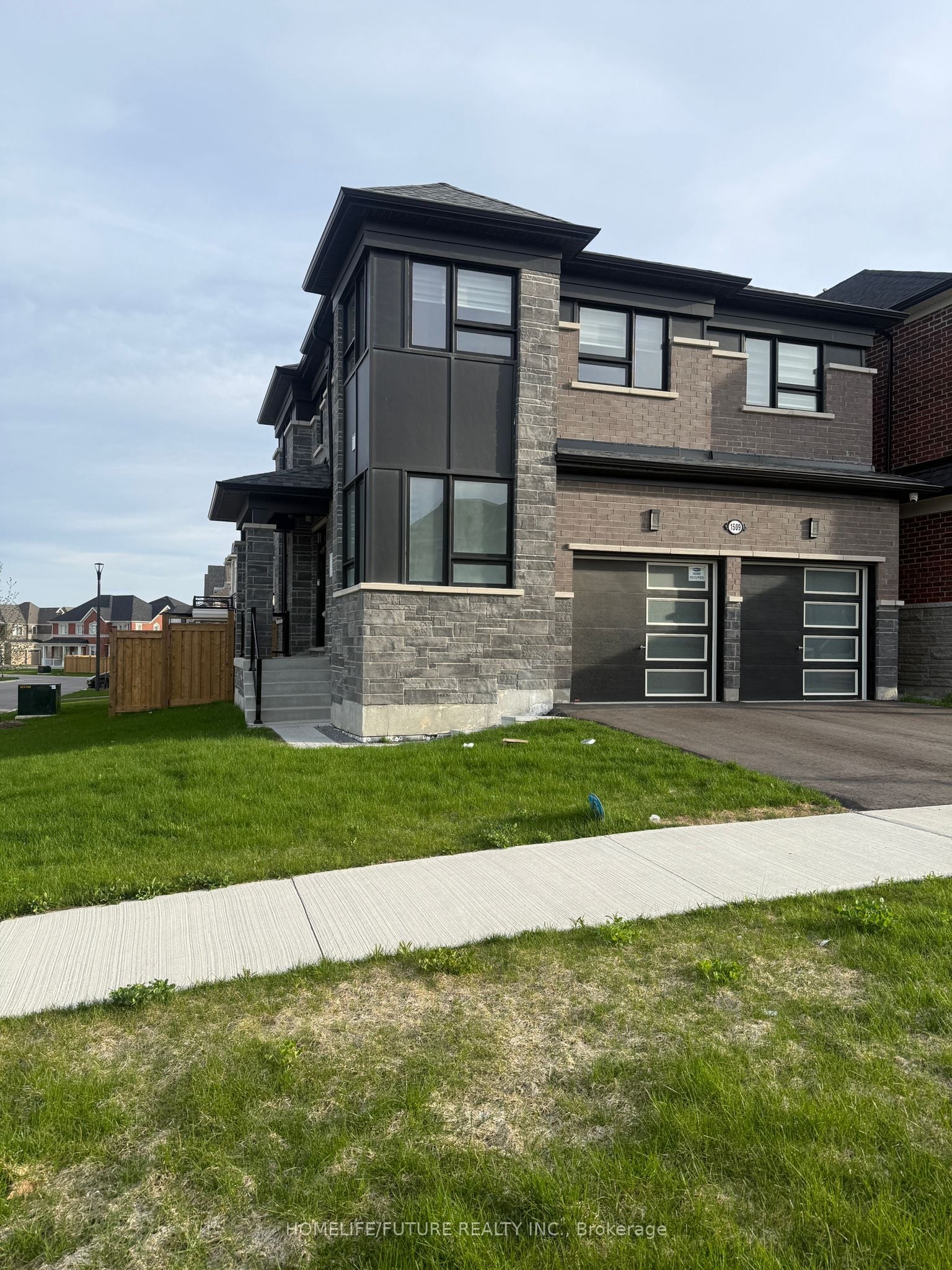 Additional image 2 of 1509 Honey Locust Place, Pickering, ON, L1X 0N9
