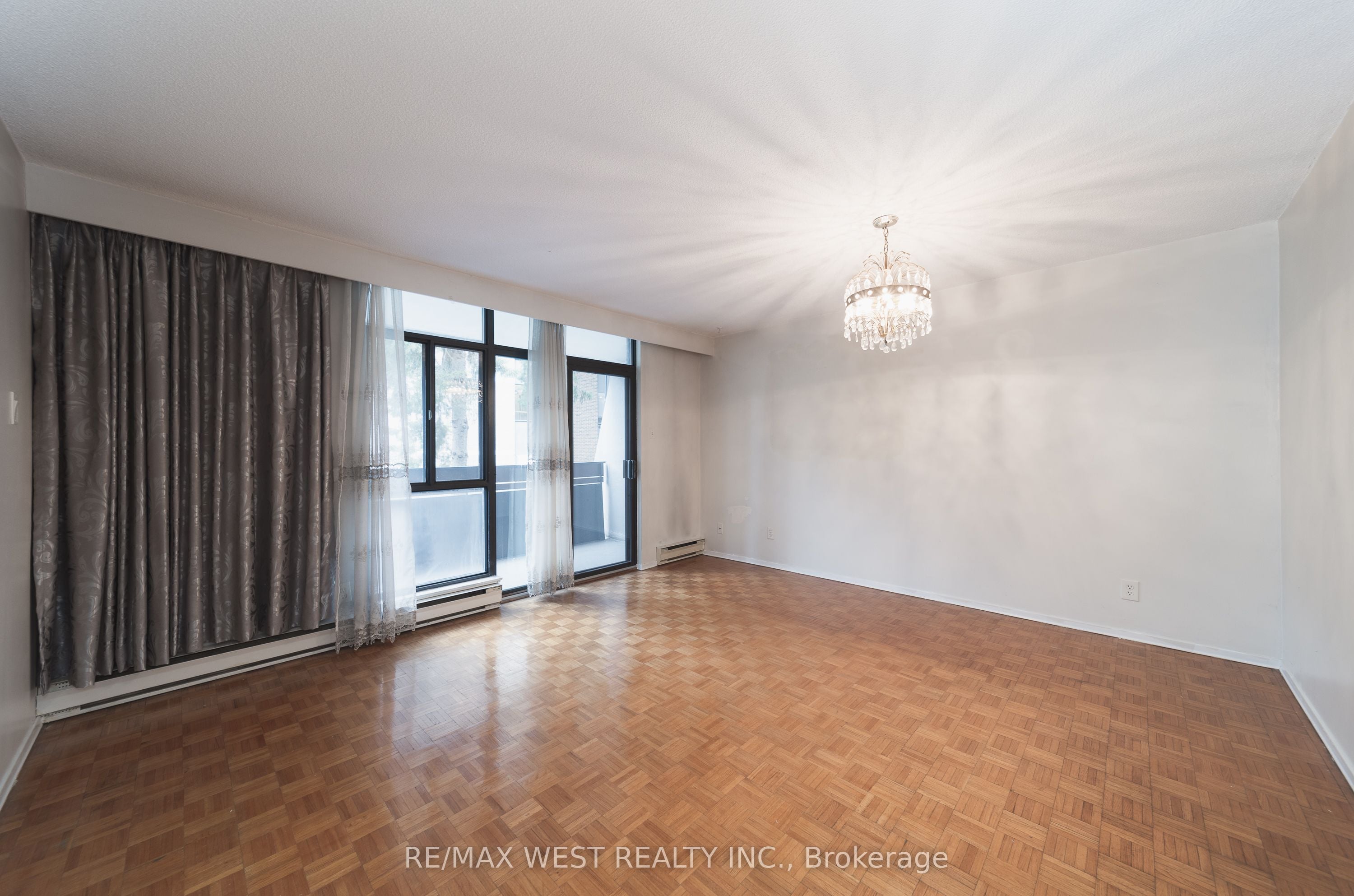 Additional image 6 of 1-202-50 Old Kingston Road, Toronto, ON, M1E 4Y1