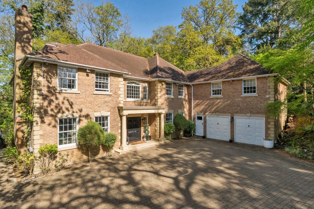 6 bed detached house to rentBagshot Road, Ascot SL5