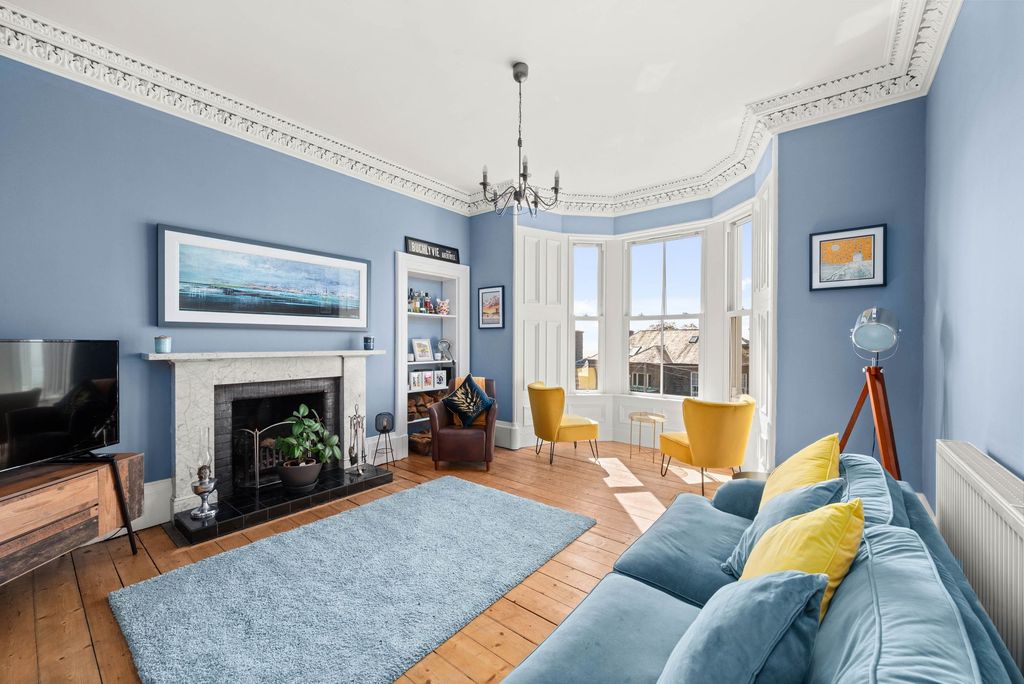 Additional image 2 of 4 bed maisonette for sale5c Hill Street, Broughty Ferry DD5