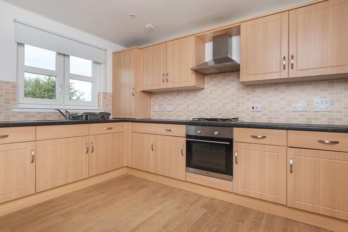 Additional image 4 of 3 bed town house to rentWest Fairbrae Drive, Edinburgh EH11