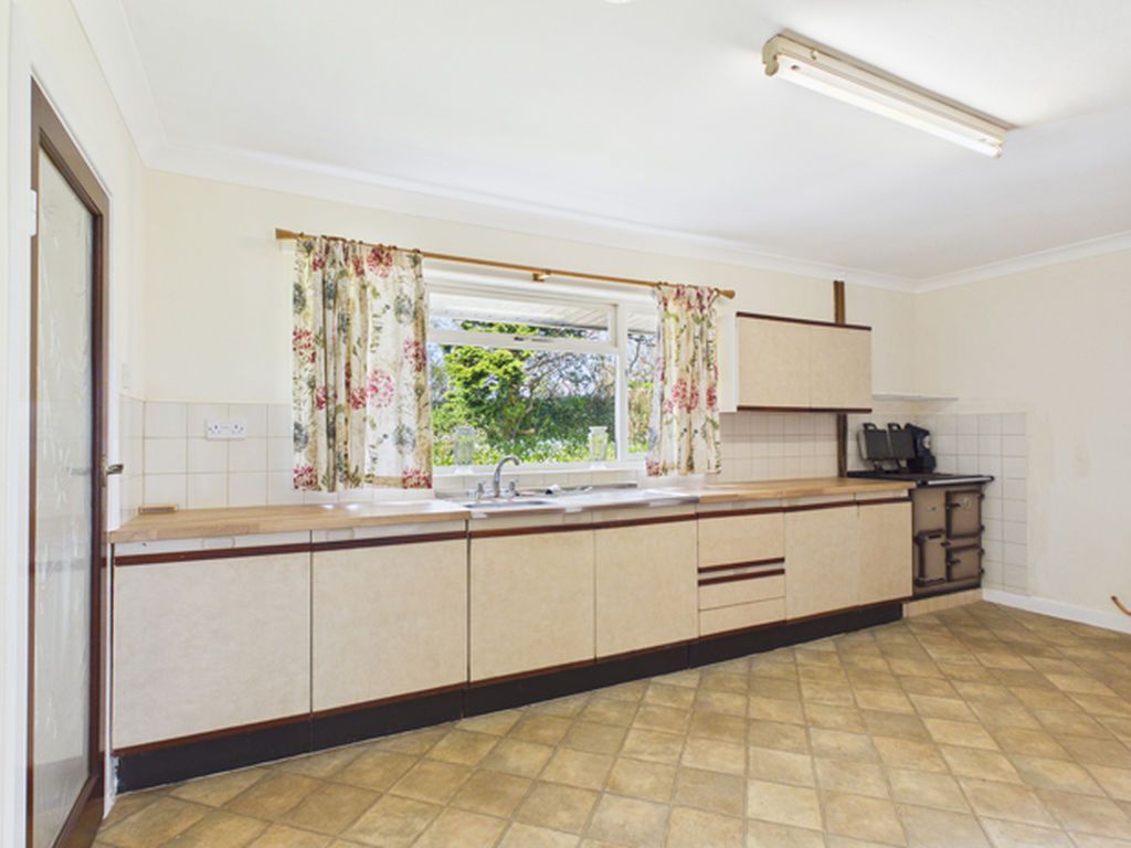 Additional image 6 of 2 bed detached bungalow to rentLlangain, Carmarthen SA33
