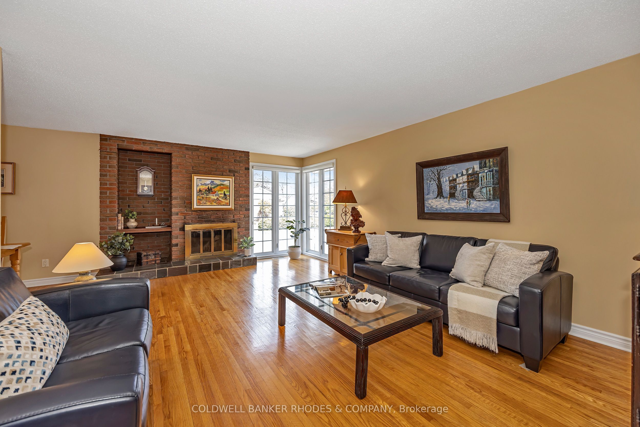 Additional image 4 of 2047 Woodglen Crescent, Ottawa, ON, K1J 6G6