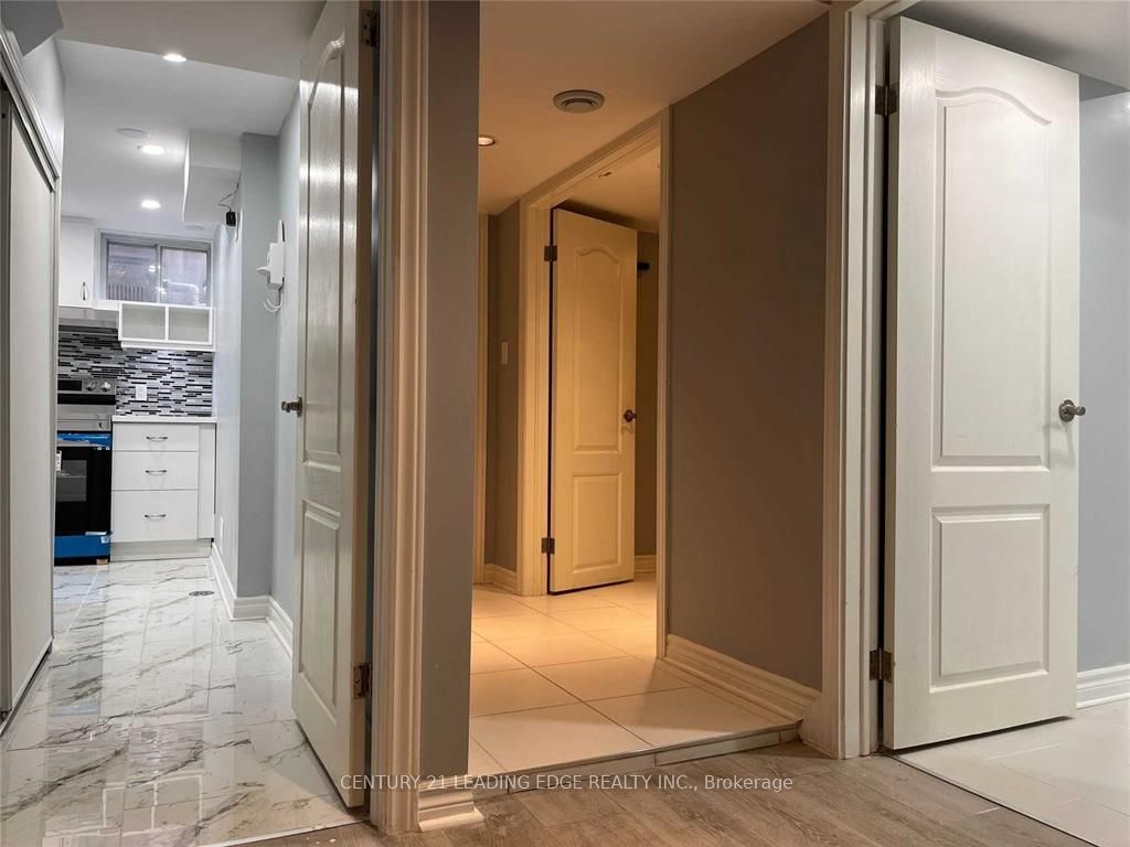 Additional image 6 of Bsmt-41 Roseglor Crescent, Toronto, ON, M1P 3T5