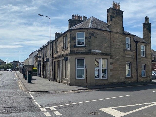 1 bed flat to rentWilson Street, Penicuik, Midlothian EH26