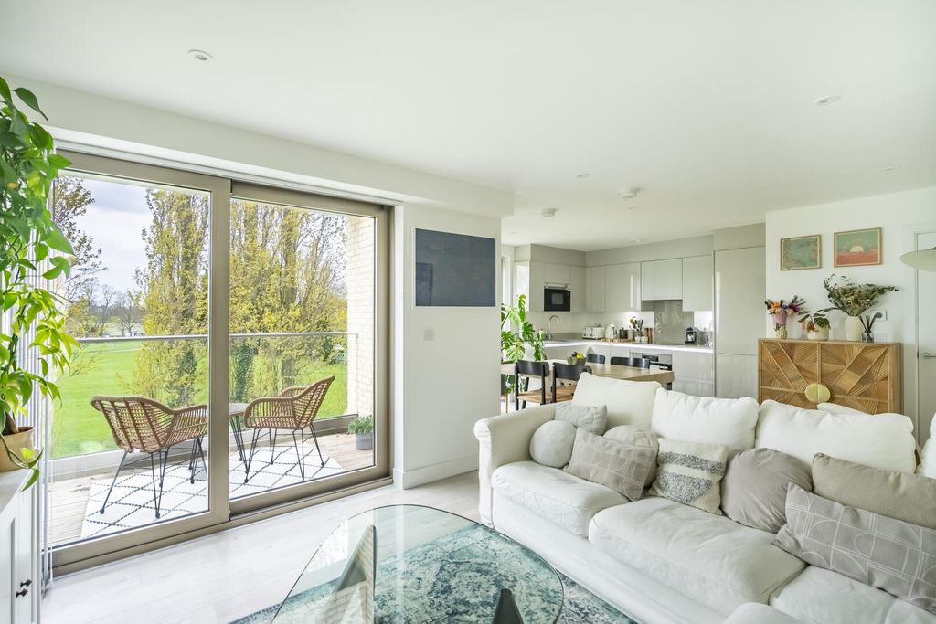 Additional image 6 of 2 bed flat for saleClock Tower Way, York YO23