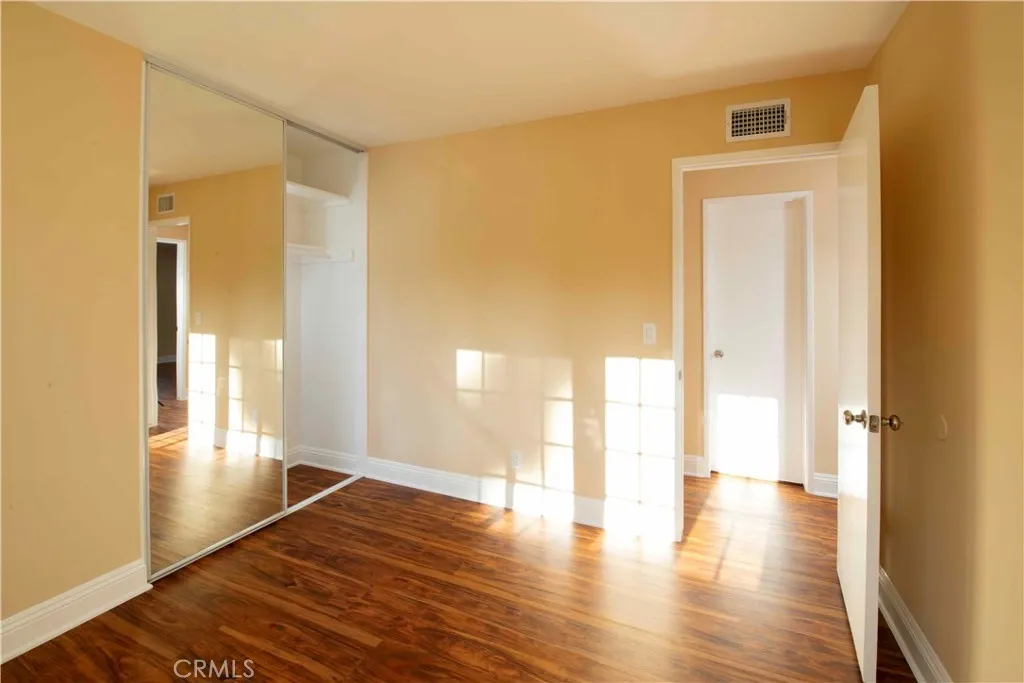Additional image 100 of 22336 Saticoy St, Canoga Park, CA 91303