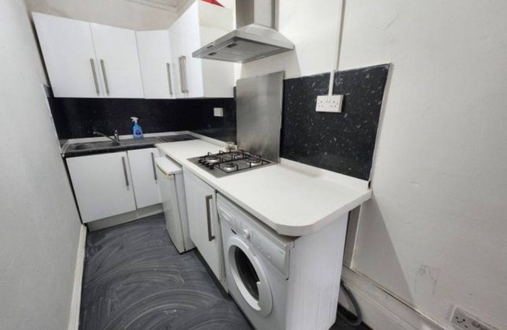 Additional image 21 of 13 bed shared accommodation to rentLittle Horton Lane, Bradford BD5