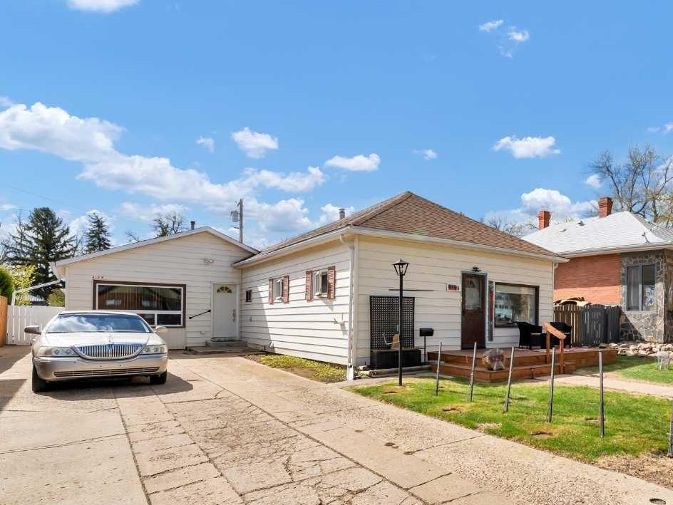 Additional image 2 of 819B 3 Street SE, Medicine Hat, AB, T1A0J4
