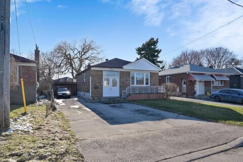 Additional image 8 of 8 Lombardy Crescent, Toronto, ON, M1K 4N8