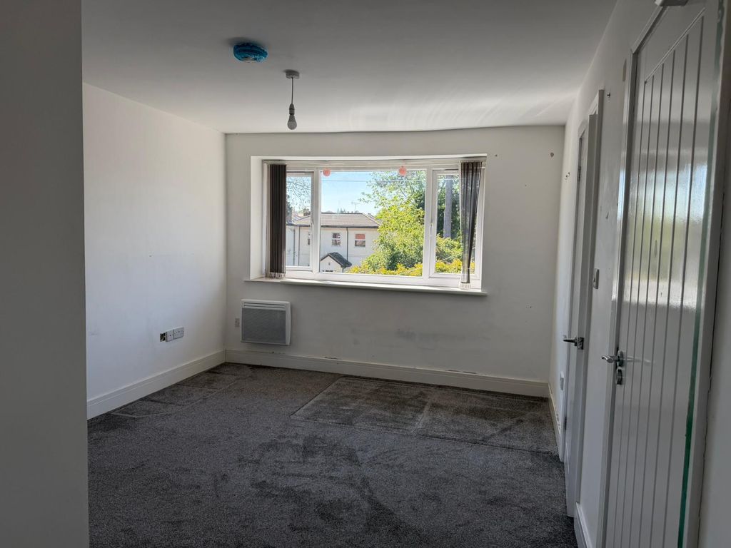Additional image 19 of 8 bed flat to rentComberton Road, Kidderminster DY10