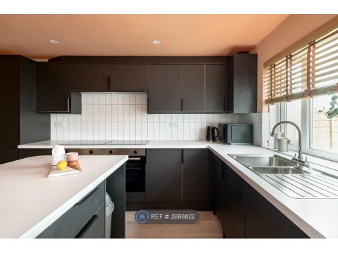 Sheridan Road, Bath BA2, Room to rent