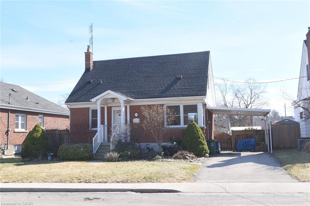 7 Cairns Avenue, Dundas, ON, L9H 1G2 photo 2