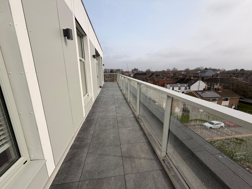 Additional image 5 of 2 bed penthouse to rent404 Guild House, Oundle Road, Peterborough PE2