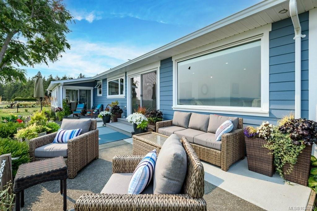 Additional image 4 of 1938 Singing Sands Road, Courtenay, BC, V9M 3X9