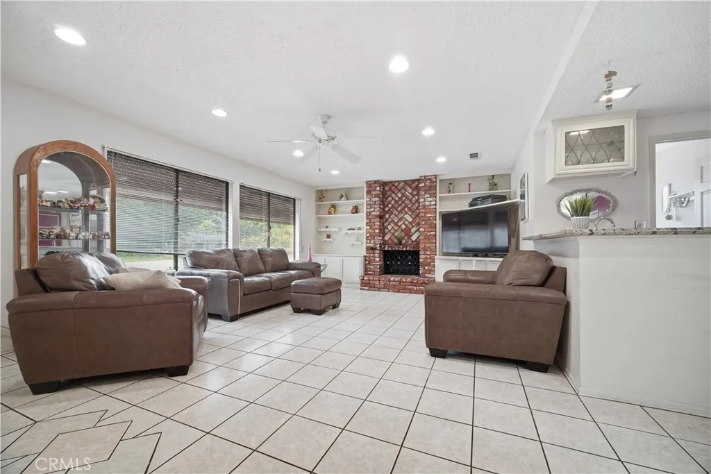 Additional image 12 of 108 Buckboard Cir, West Covina, CA 91791