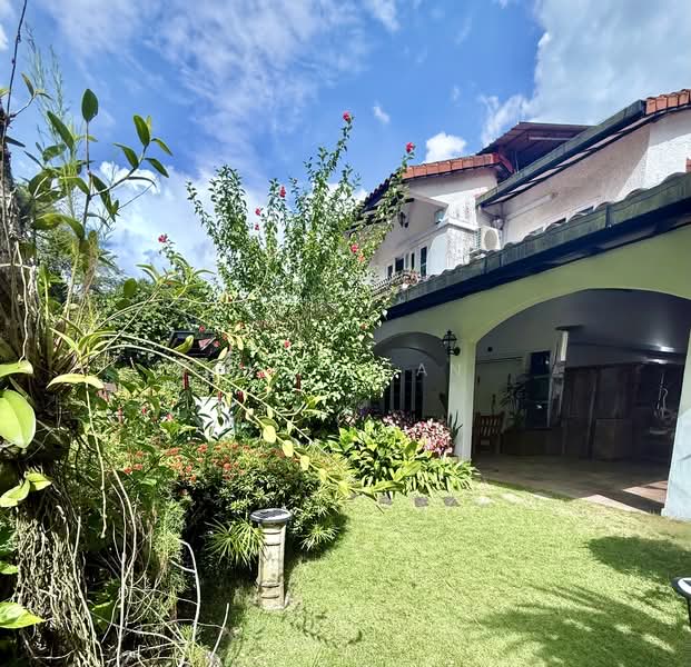 University Rd/ Jalan Bahasa/ Jalan Sejarah/ Kheam Hock