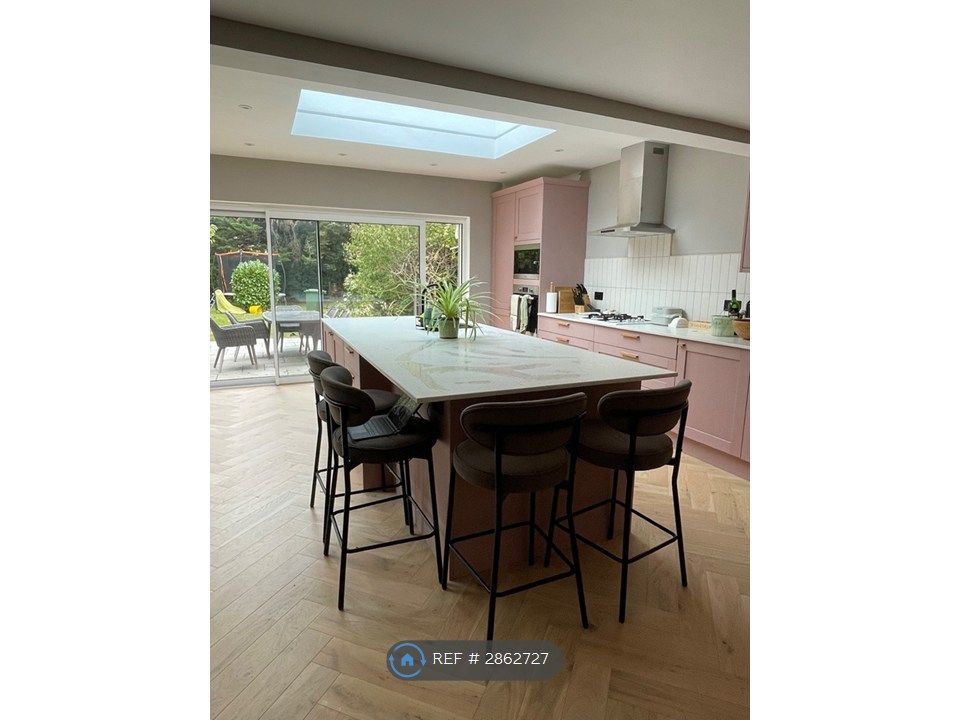 Additional image 3 of 4 bed detached house to rentPembroke Road, Woodbridge IP13