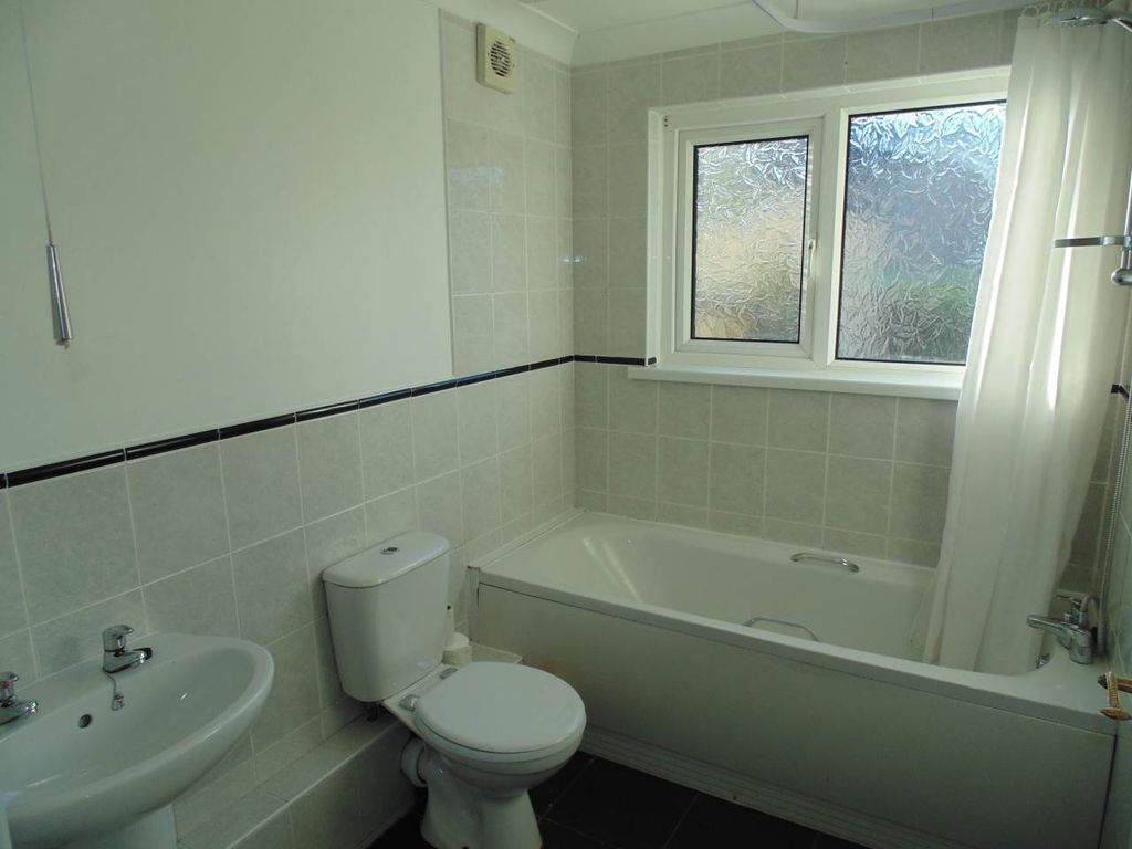 Additional image 4 of 3 bed terraced house to rentMain Street, Newbridge NP11