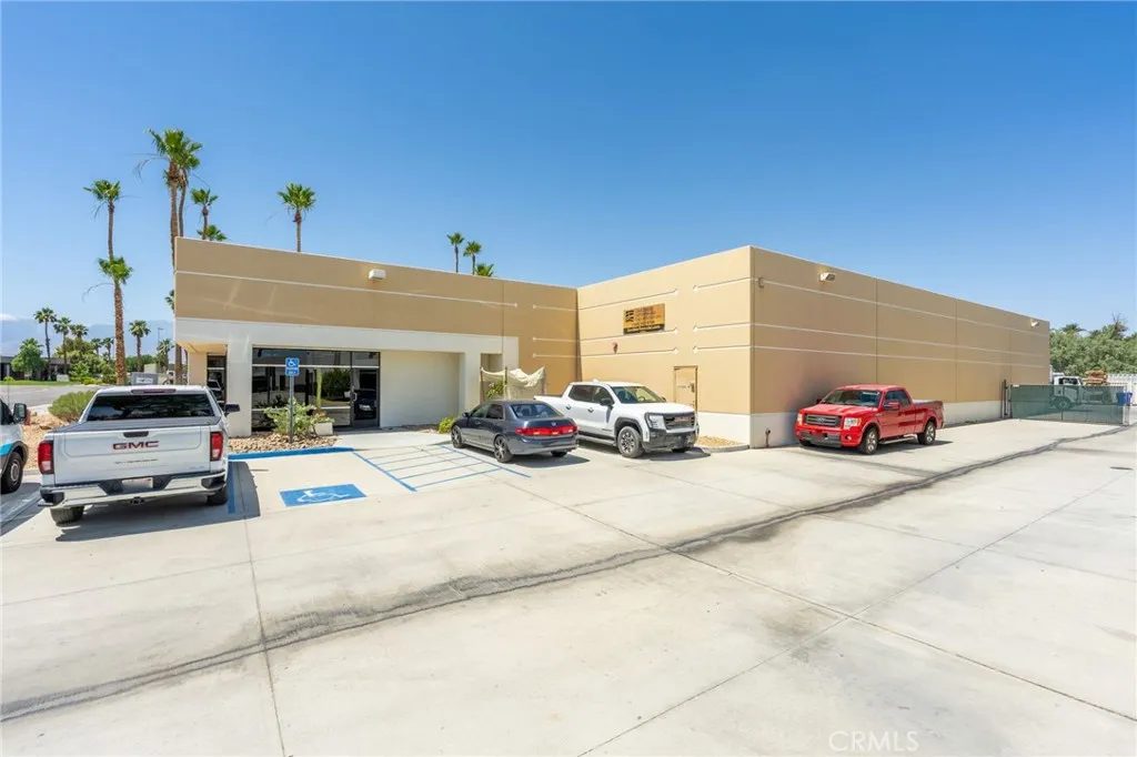 Additional image 80 of 77570 Enfield Ln, Palm Desert, CA 92211