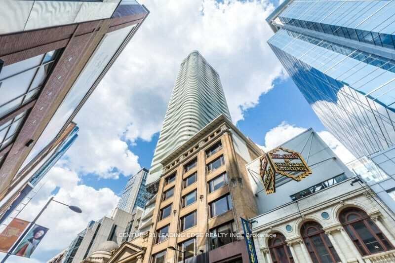 4203-197 Yonge Street, Toronto, ON, M5B 1M4