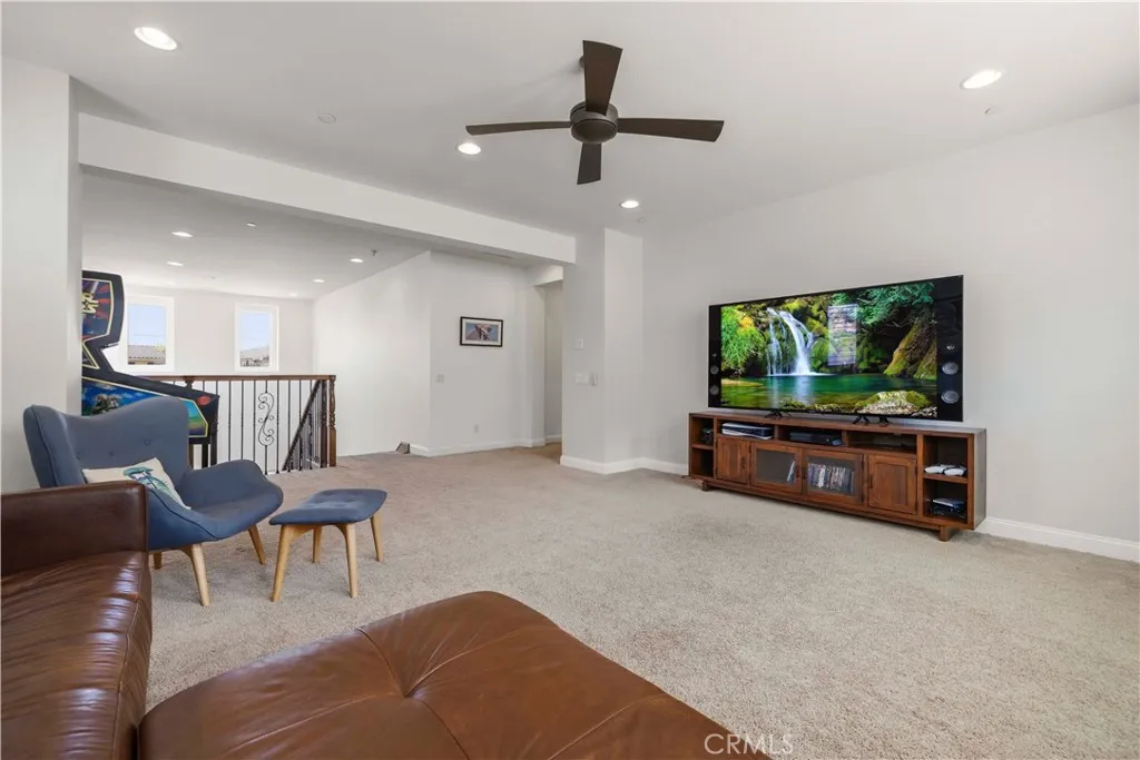 Additional image 43 of 24949 Old Stone Way, Stevenson Ranch, CA 91381