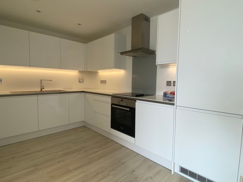 Additional image 2 of 2 bed flat to rentKey Street, Ipswich IP4