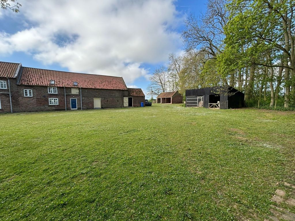 Additional image 24 of 5 bed detached house to rentSouth Dalton, Beverley, East Yorkshire HU17
