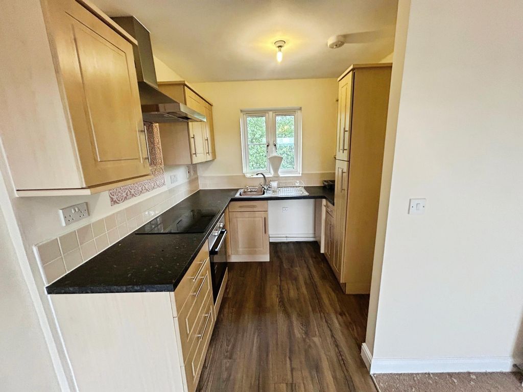 Additional image 3 of 1 bed flat to rentGeraint Jeremiah Close, Neath SA11