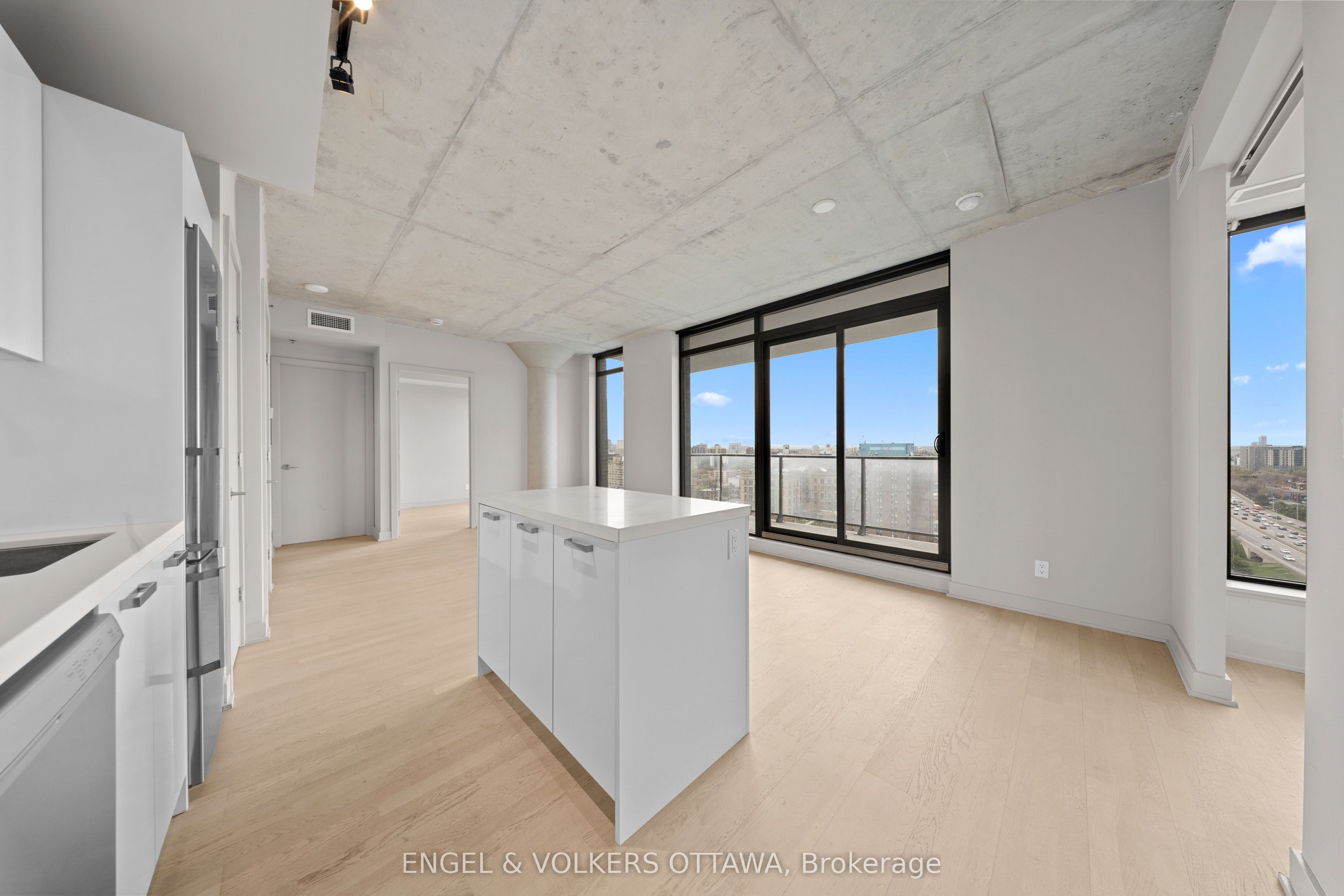 Additional image 6 of 1701-203 Catherine Street, Ottawa, ON, K2P 1J5